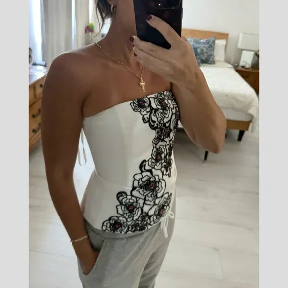 Vintage Y2K White House Black Market White Floral Strapless Corset Top Size 0 - Picture 2 of 6